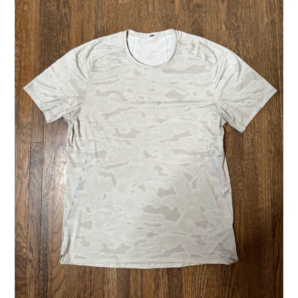 Lululemon Mens Fast & Free L Beige/Gray Camo Mesh CrewNeck Athletic FitTech Tee